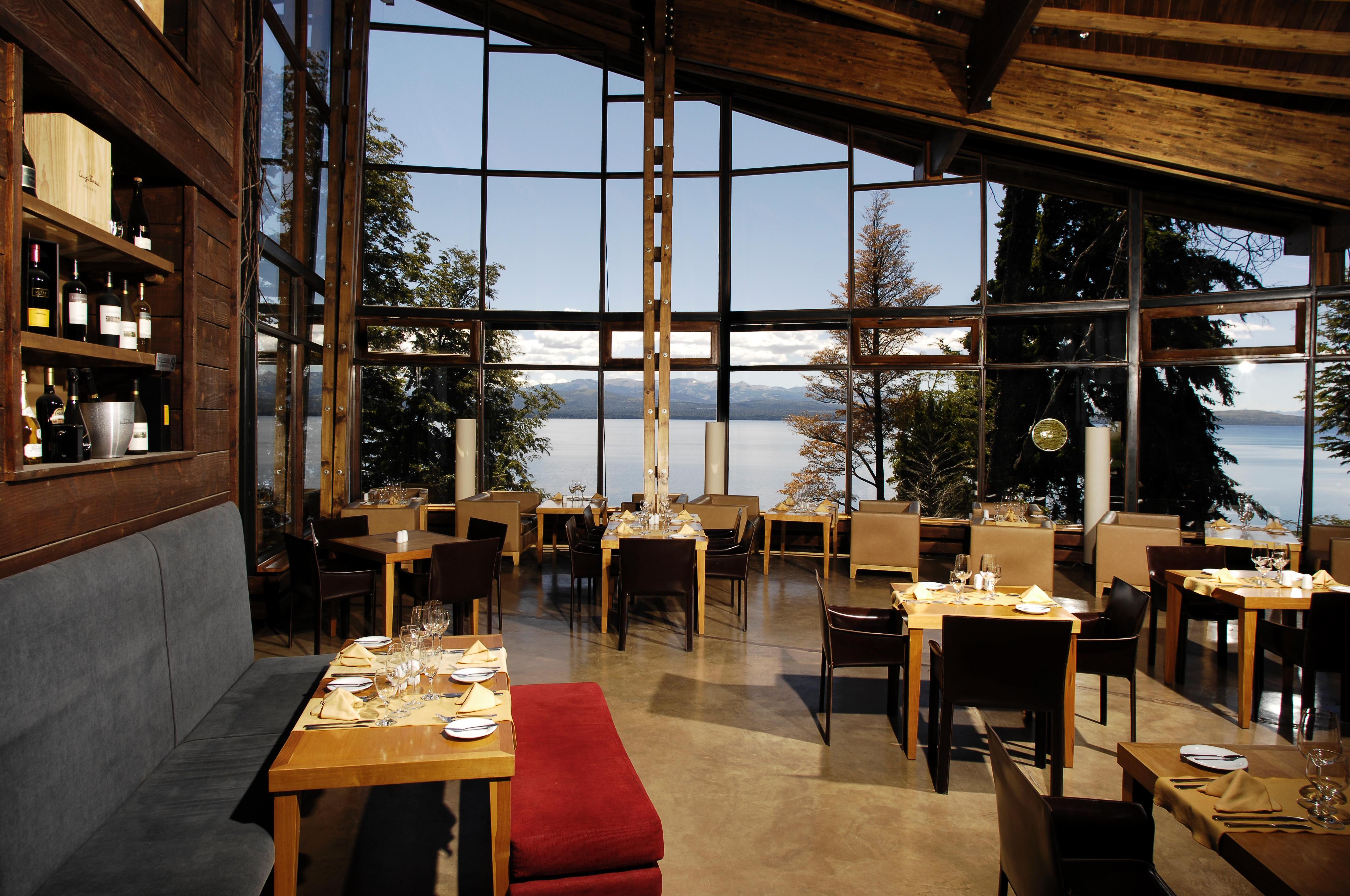 Design Suites Bariloche Restaurante foto